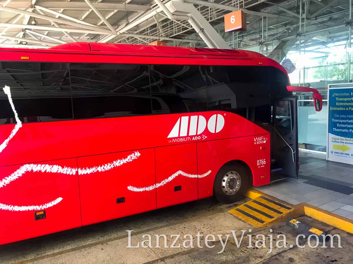 Autobus Ado en Cancun