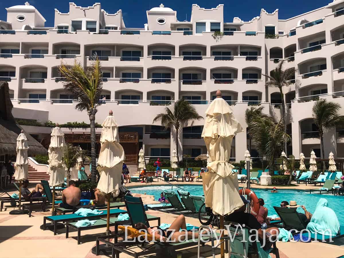 Piscina del Hotel Panama Jack en Cancun