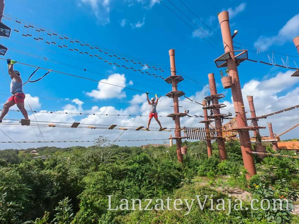 Actividades extremas en el parque Xavage